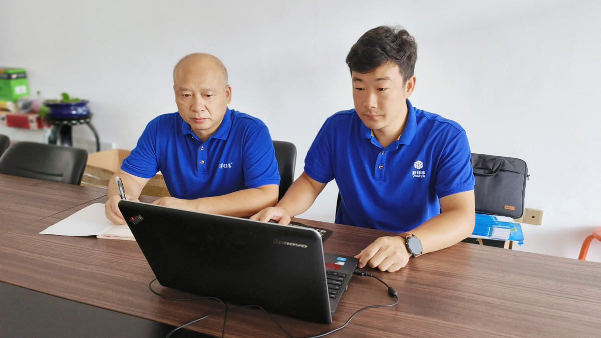 孙菂小组.jpg 孙菂小组.jpg
